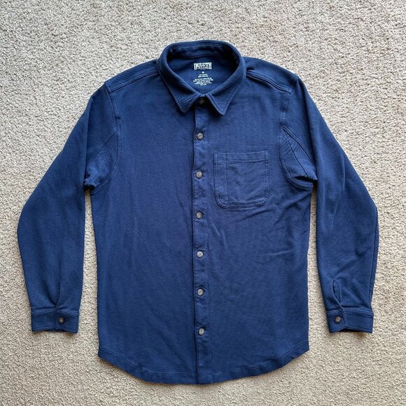 Duluth Shirt Mens Medium Button Up Long Sleeve Navy Blue Point Collar Cotton - Picture 1 of 10